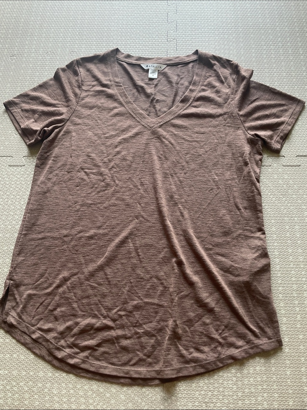 Athleta Lyocell Blend V-Neck Short Sleeve T-Shirt in Pyrite